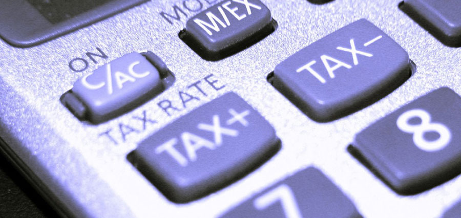 What is an online income tax calculator?