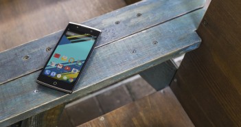 Alcatel Flash 2 + Giveaway!