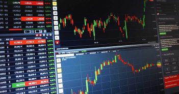How to trade the market with a small account Trading