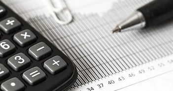 How To Calculate Your Taxes As A Self-employed Person taxes