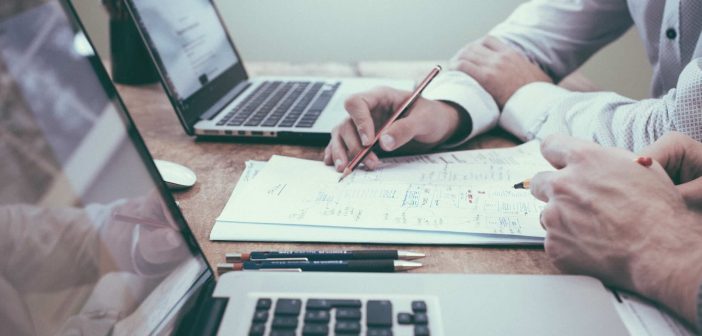 Navigating Challenges of Risk Management for Brokers in Singapore’s Financial Sector